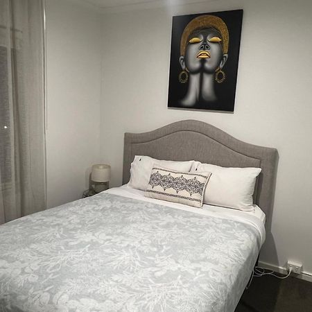 Adelaide Cbd Apartment - 3Br, 2Bath & Carpark Bagian luar foto